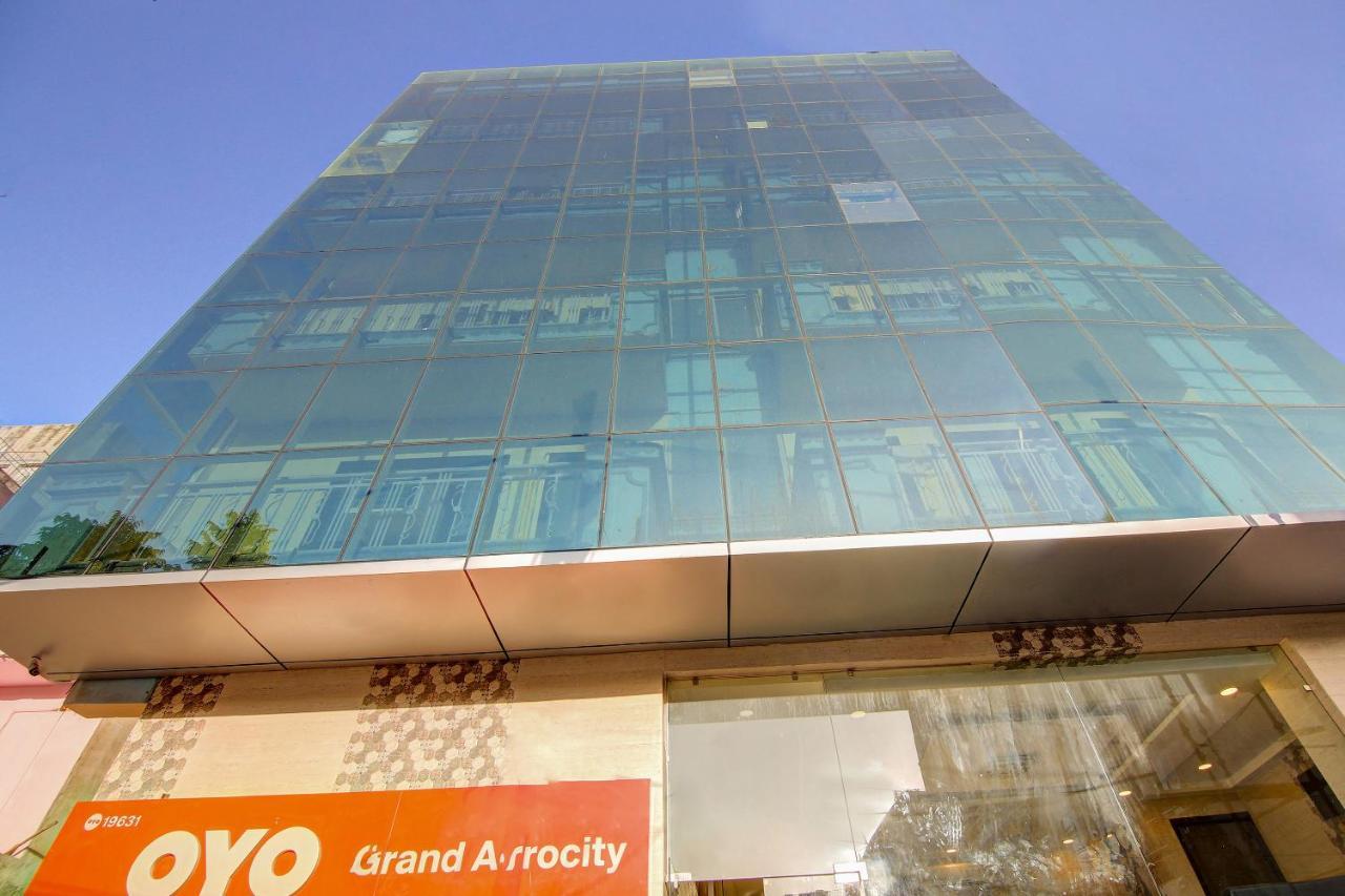 فندق Aerocity Grand نيودلهي المظهر الخارجي الصورة